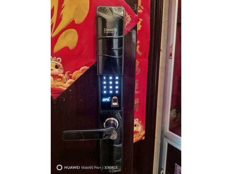 密码门锁
